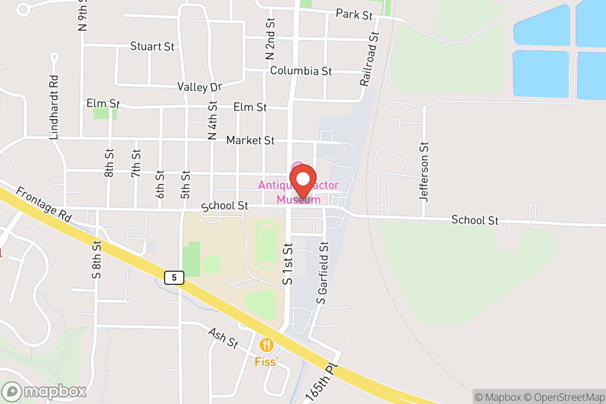 Des Moines River Dental Care: Dr. Tyler Villiard, Dr. Emma Villiard